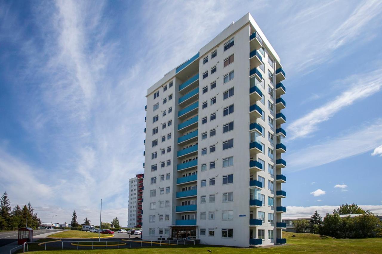 Panoramic Studio Apartment With Stunning View - Free Parking Ρέυκιαβικ Εξωτερικό φωτογραφία